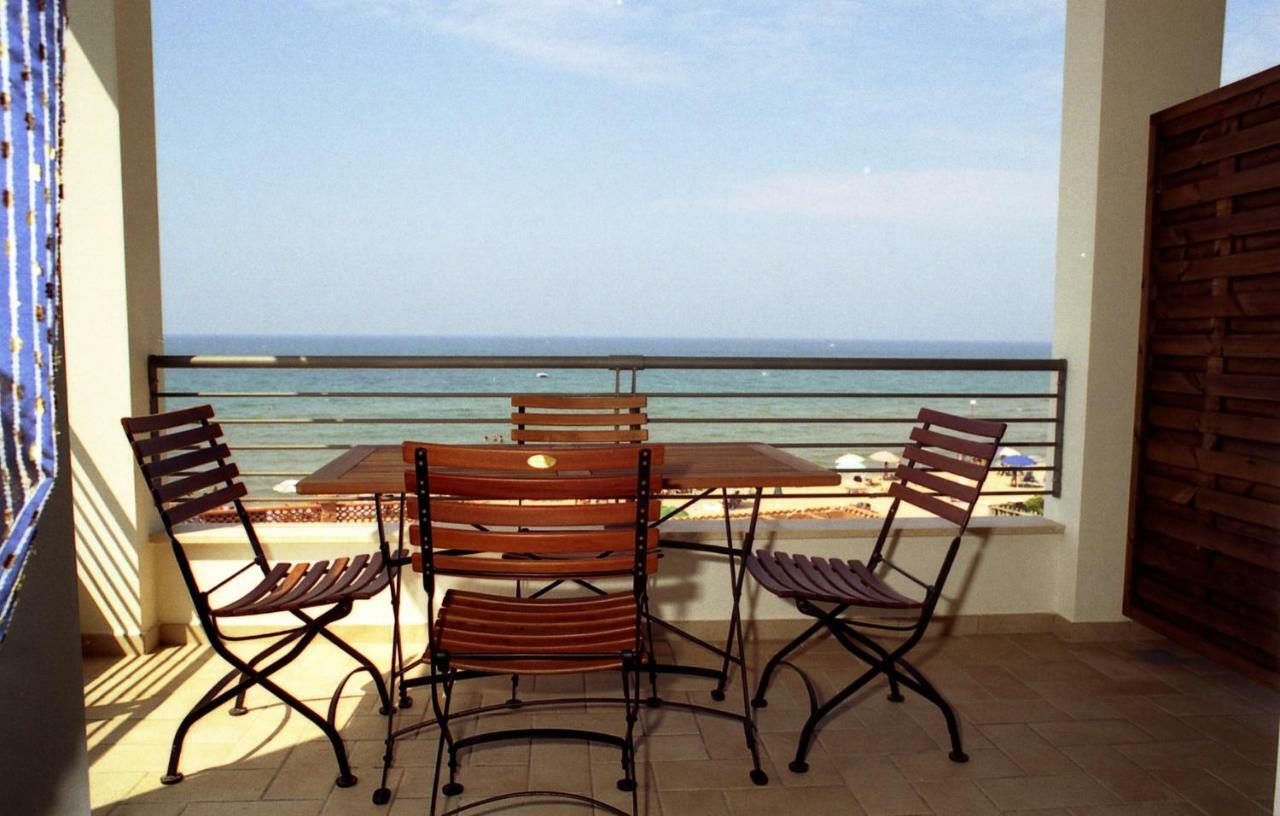 Aparthotel Etruriamare San Vincenzo Esterno foto